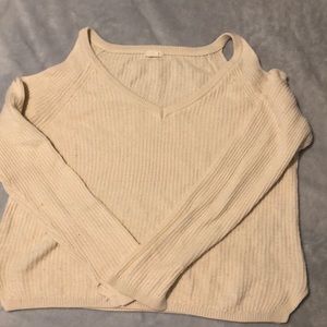 (s) white sweater with slits on shoulders